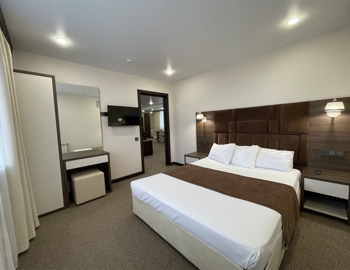 Сюит - Отель «Лиана» Евпатория